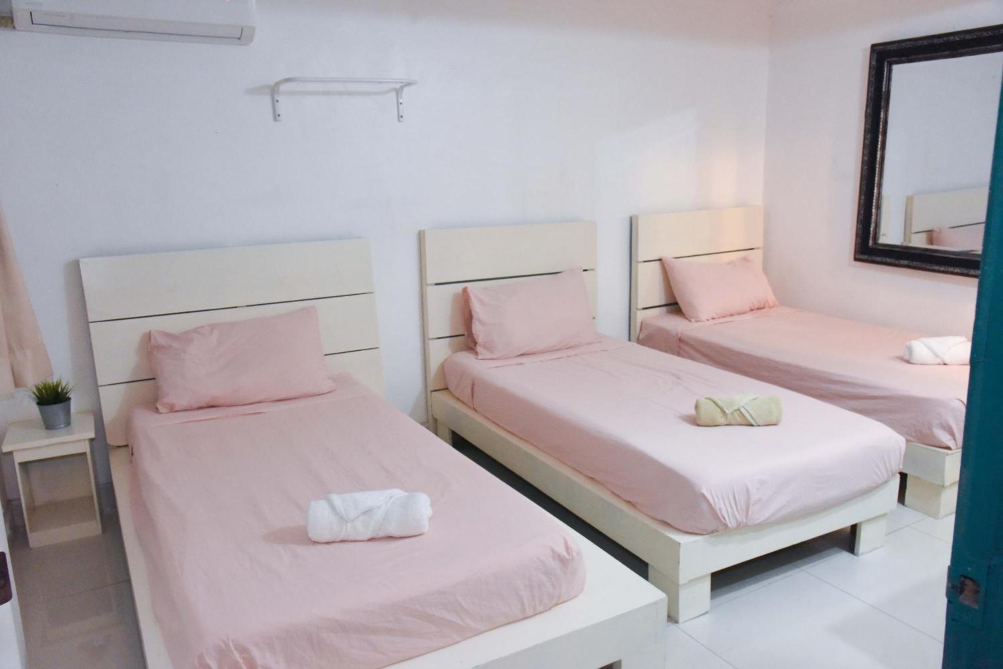 Hostel Gato Colonial Santo Domingo Buitenkant foto